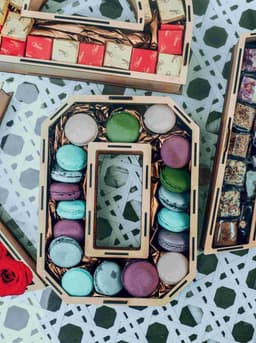Food & Gifts