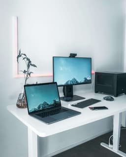 Tech & Electronics